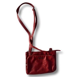 Vintage red handbag